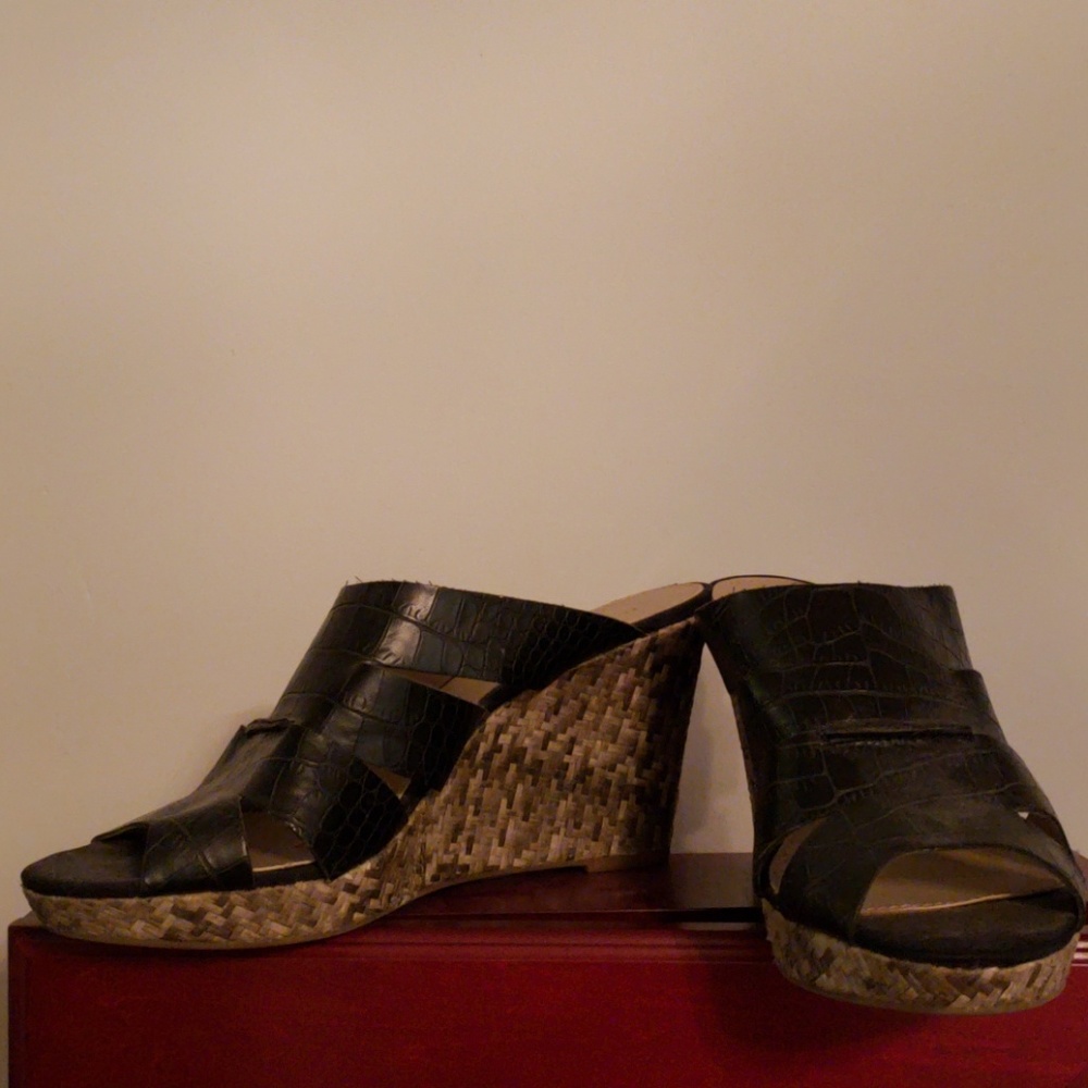 Bandolino Sandals